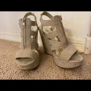 Tan wedges with zipped